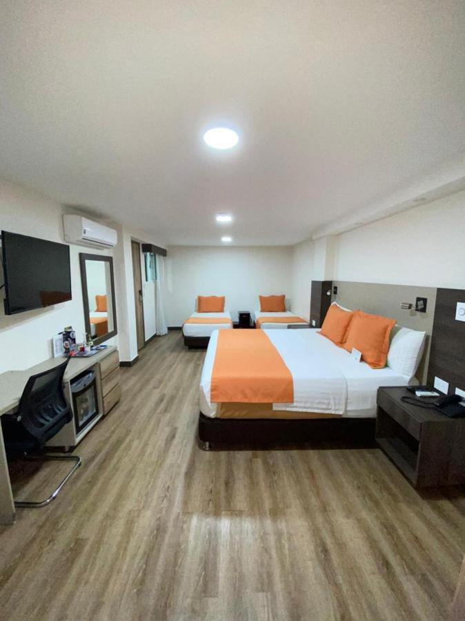 Cabecera Country Hotel บูการามังกา ภายนอก รูปภาพ