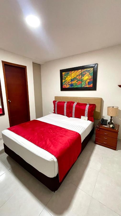 Cabecera Country Hotel บูการามังกา ภายนอก รูปภาพ