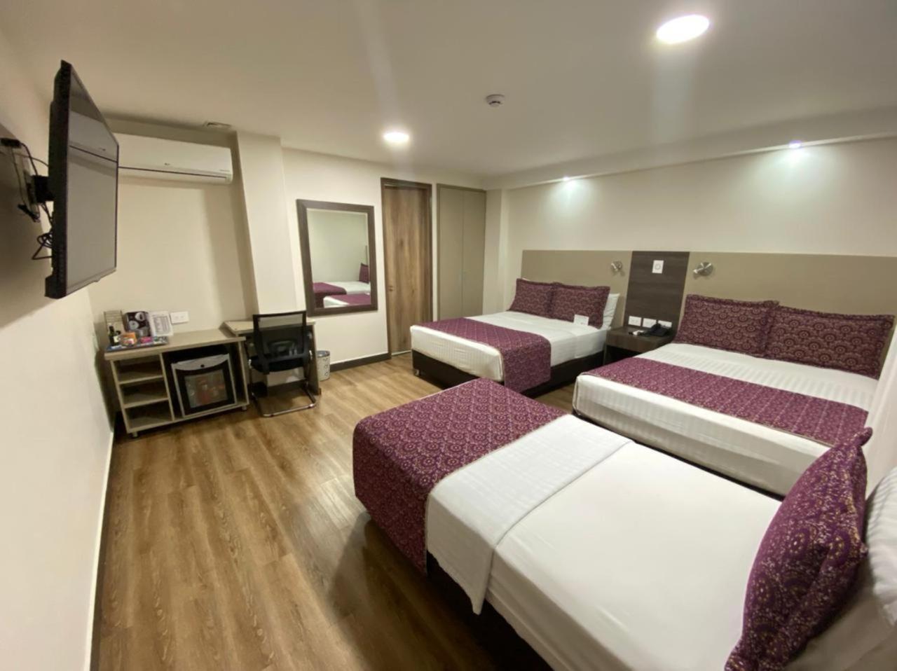 Cabecera Country Hotel บูการามังกา ภายนอก รูปภาพ