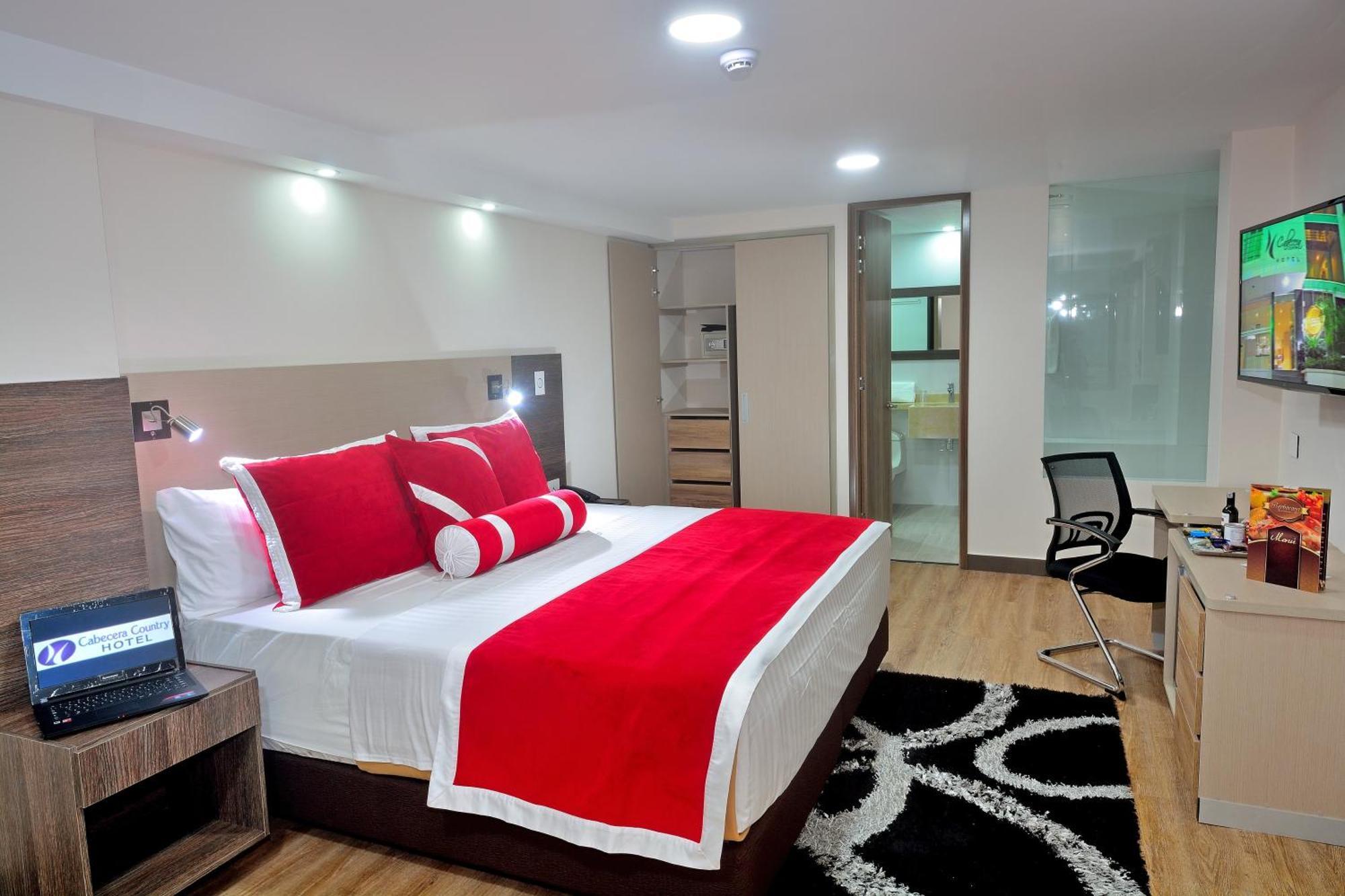 Cabecera Country Hotel บูการามังกา ภายนอก รูปภาพ