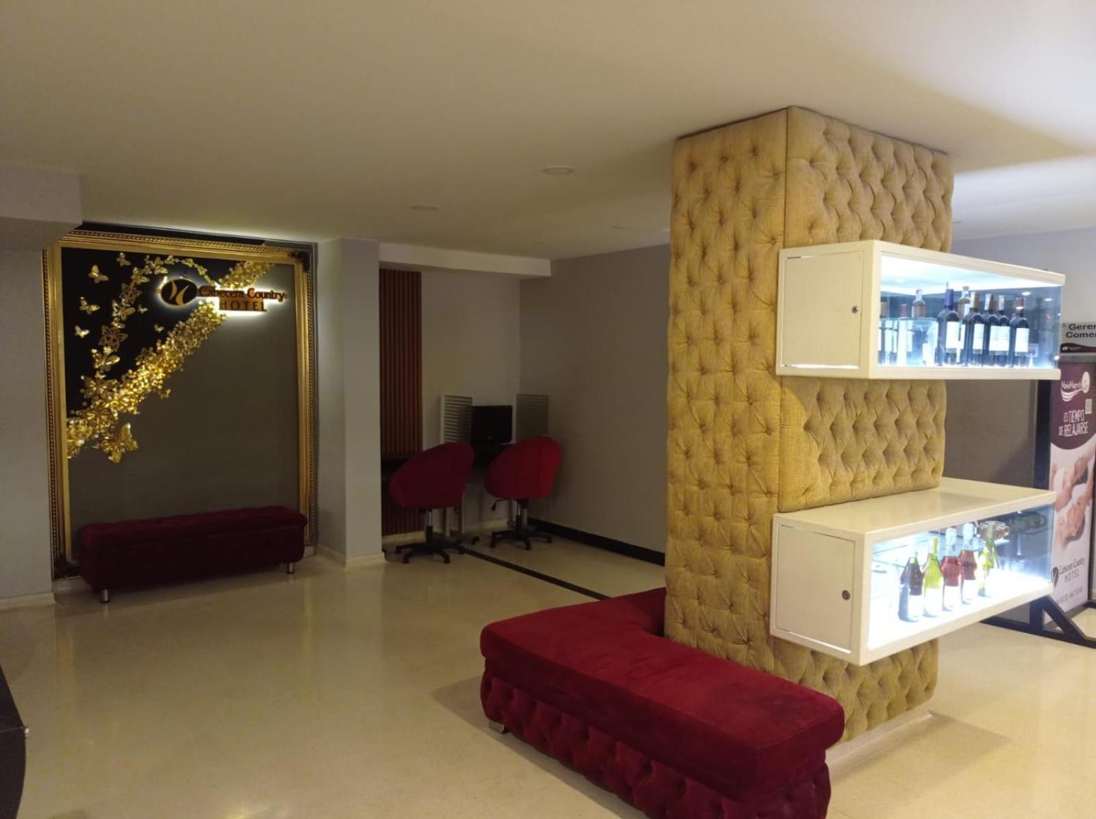 Cabecera Country Hotel บูการามังกา ภายนอก รูปภาพ